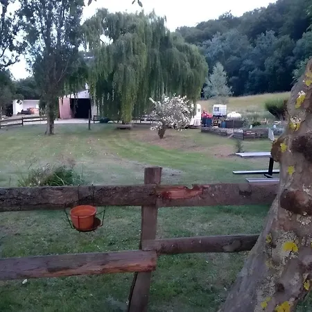 Apartament Au Bout Du Chemin *